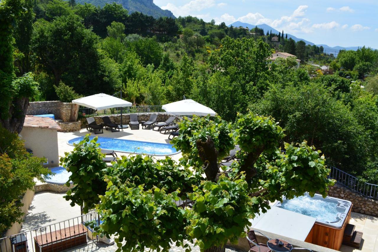 Hotel Le Colombier 무스티에생마리 외부 사진