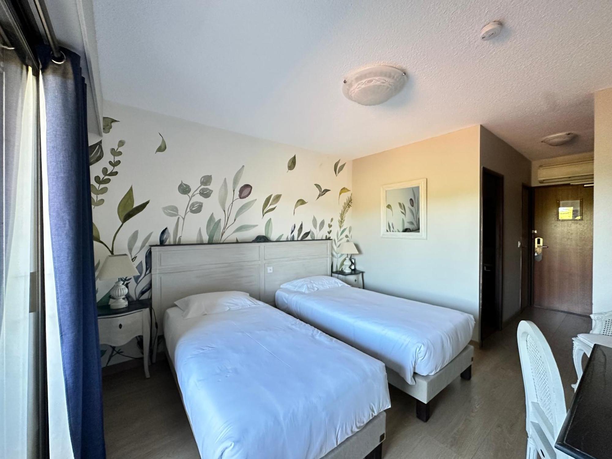 Hotel Le Colombier 무스티에생마리 외부 사진