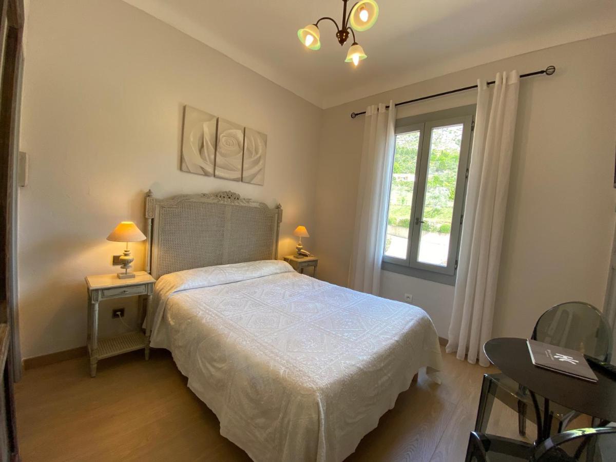 Hotel Le Colombier 무스티에생마리 외부 사진