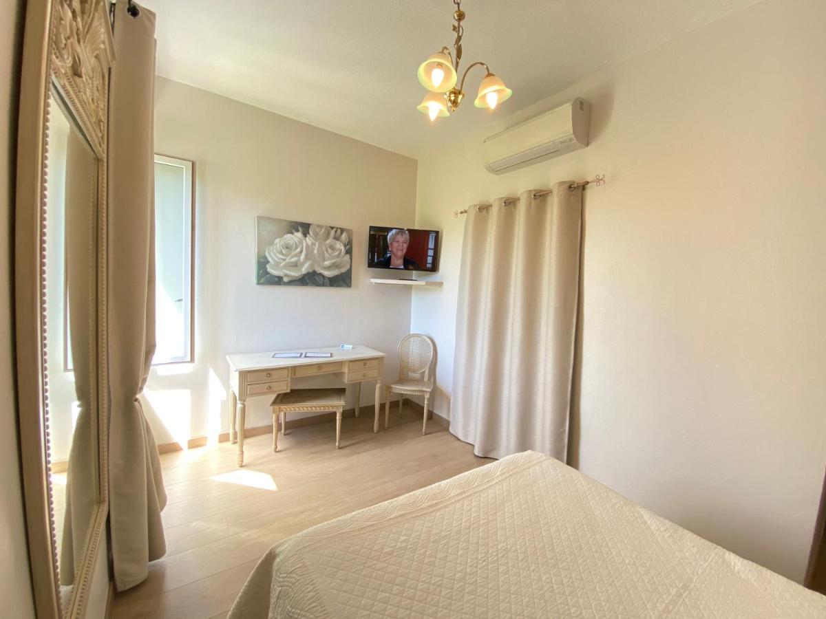 Hotel Le Colombier 무스티에생마리 외부 사진